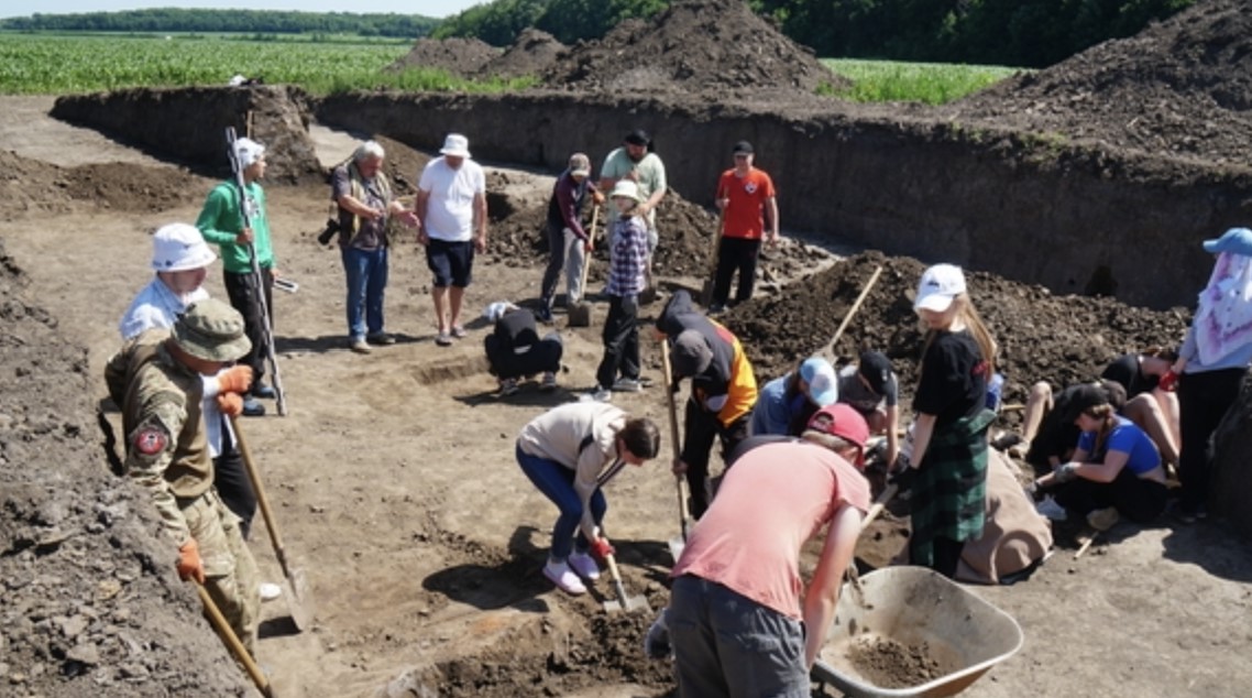 На Хмельниччині проводиться дослідження скіфського кургану: які археологічні відкриття